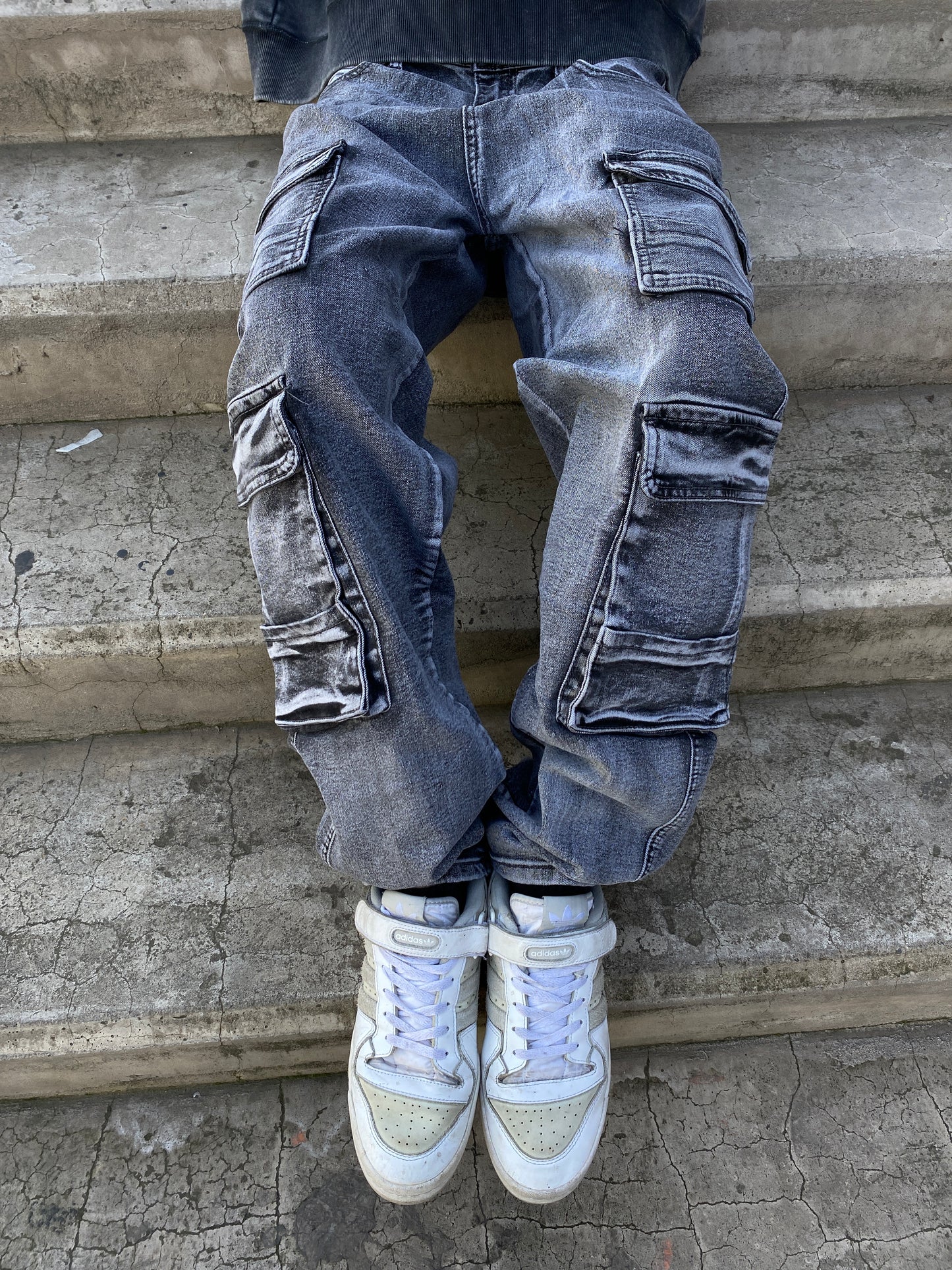 Jeans Cargo GrayTop ( Loose Fit )