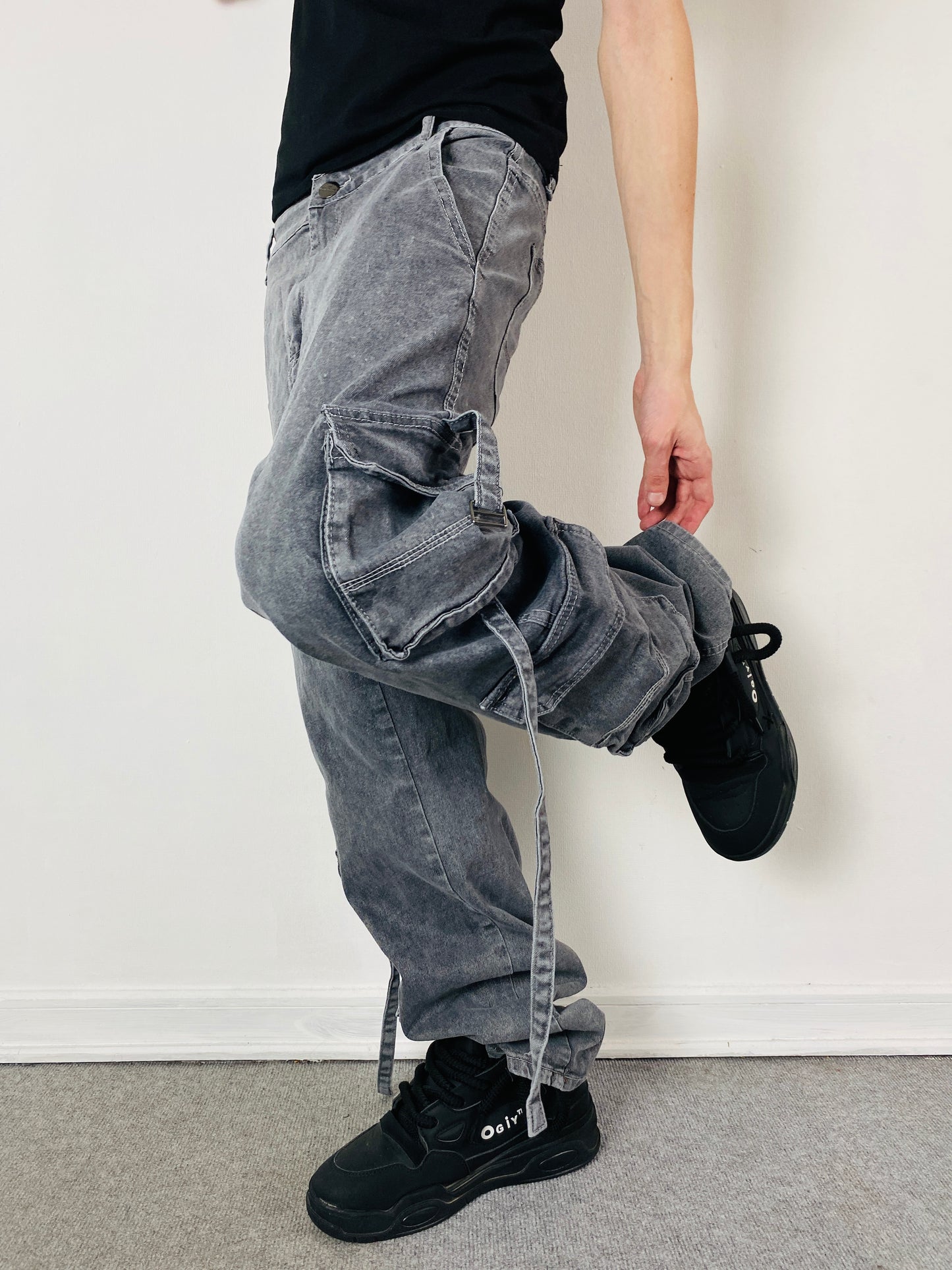 Jean Cargo Gravik Grey ( Loose Fit )