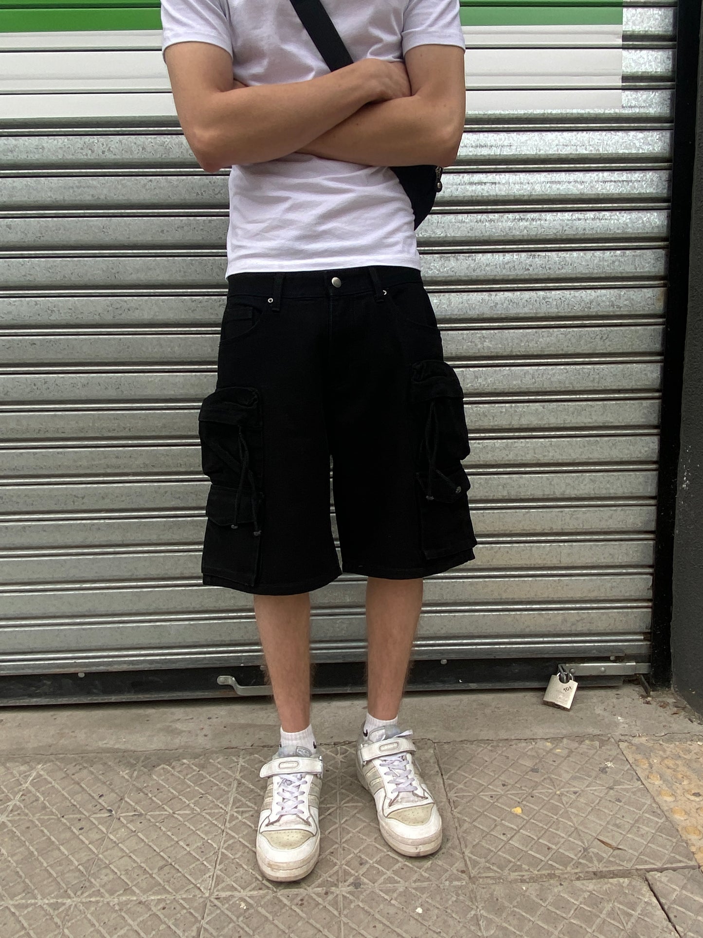 Short Blackout Cargo