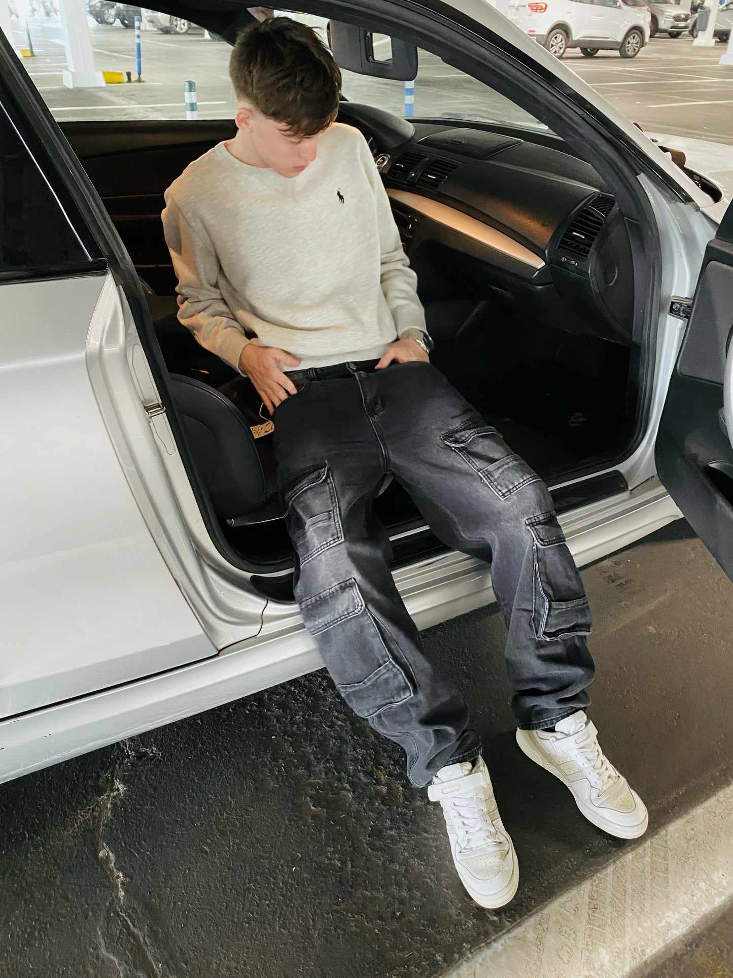 Jeans Cargo Blacktop (Loose Fit)